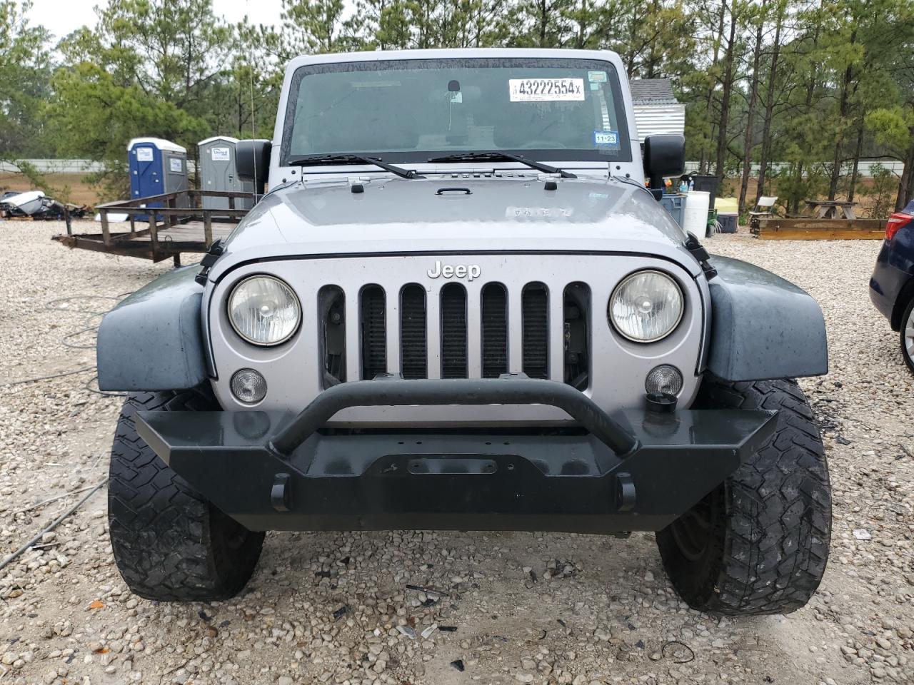 2014 JEEP WRANGLER U - Image 5