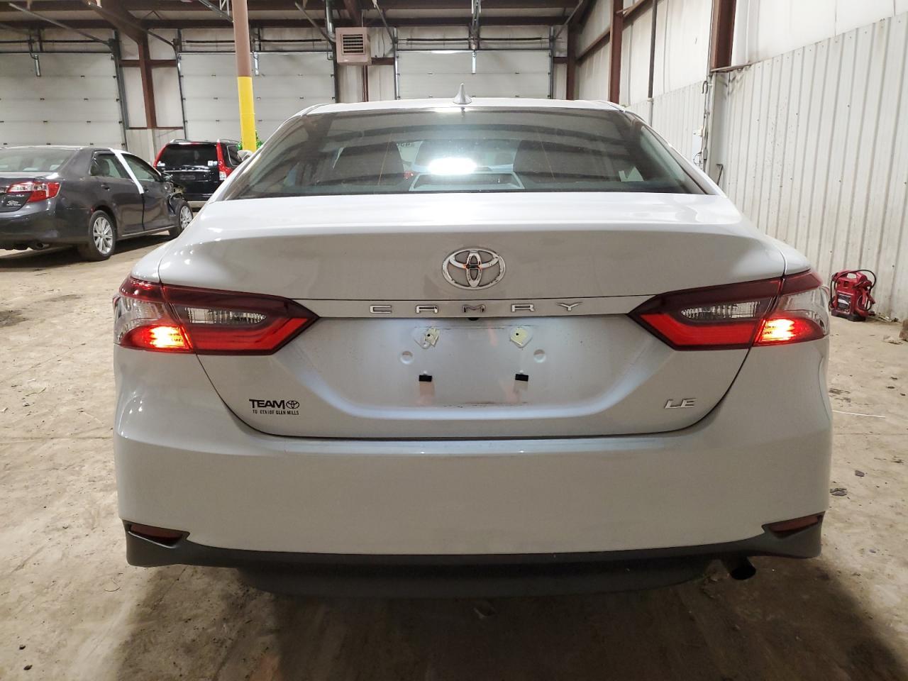 2023 TOYOTA CAMRY LE - Image 6