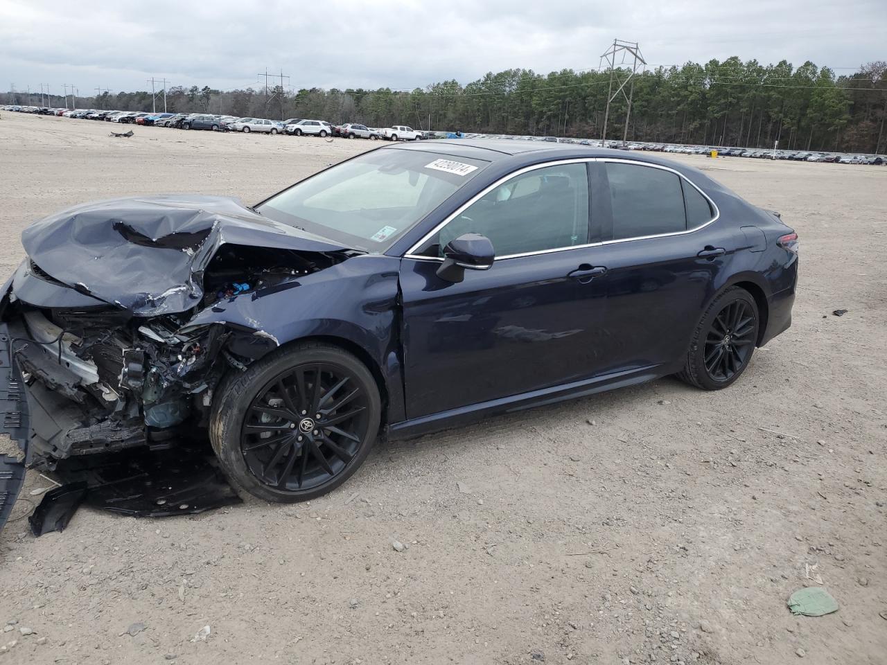 2021 TOYOTA CAMRY XSE