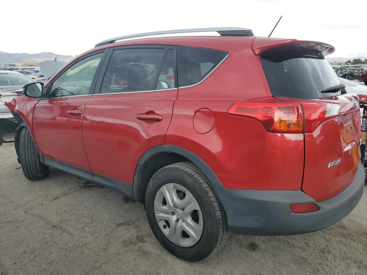 2015 TOYOTA RAV4 LE - Фото 2