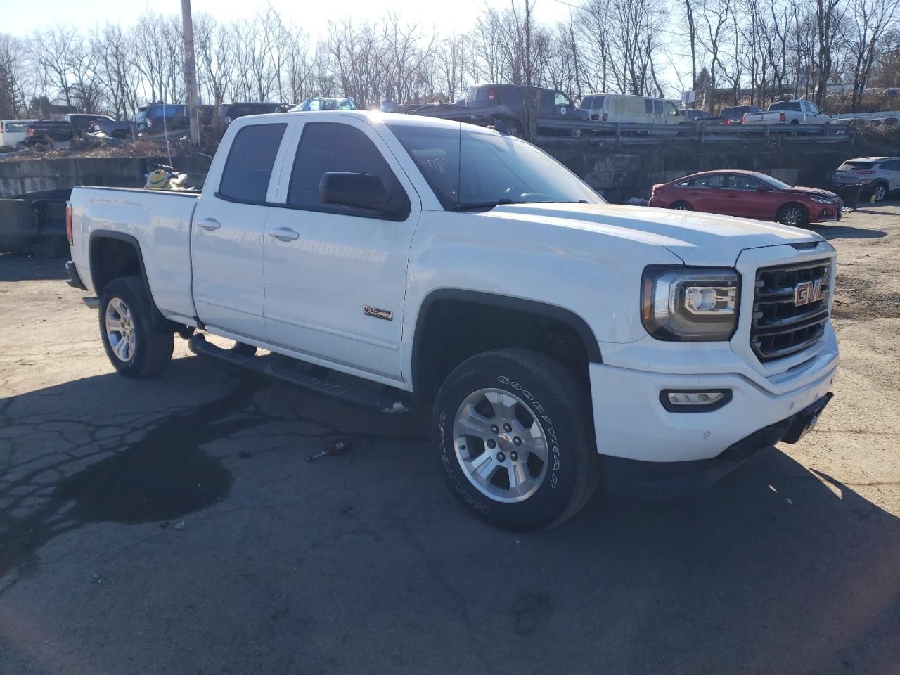 2017 GMC SIERRA K15 - Фото 4