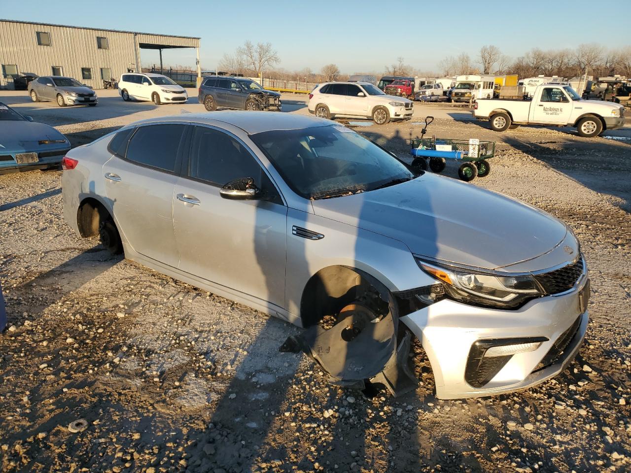 2020 KIA OPTIMA LX - Фото 4