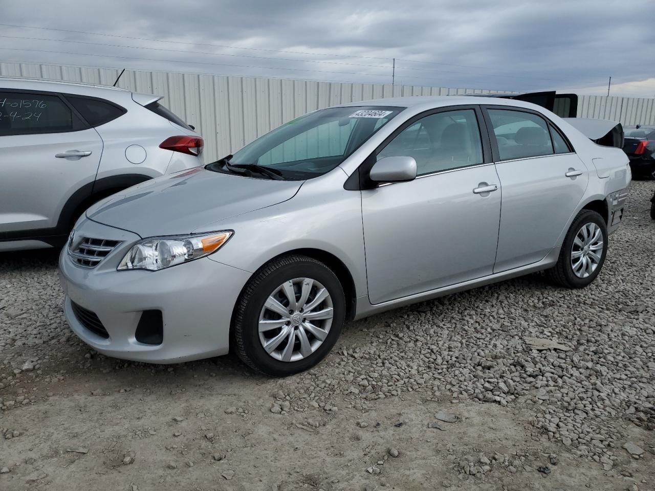 2013 TOYOTA COROLLA car image