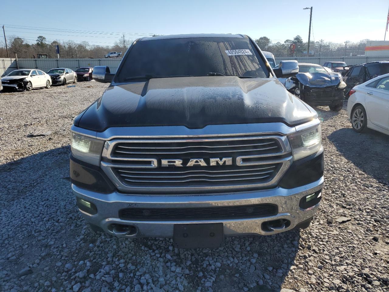 2019 RAM 1500 LARAM - Фото 5