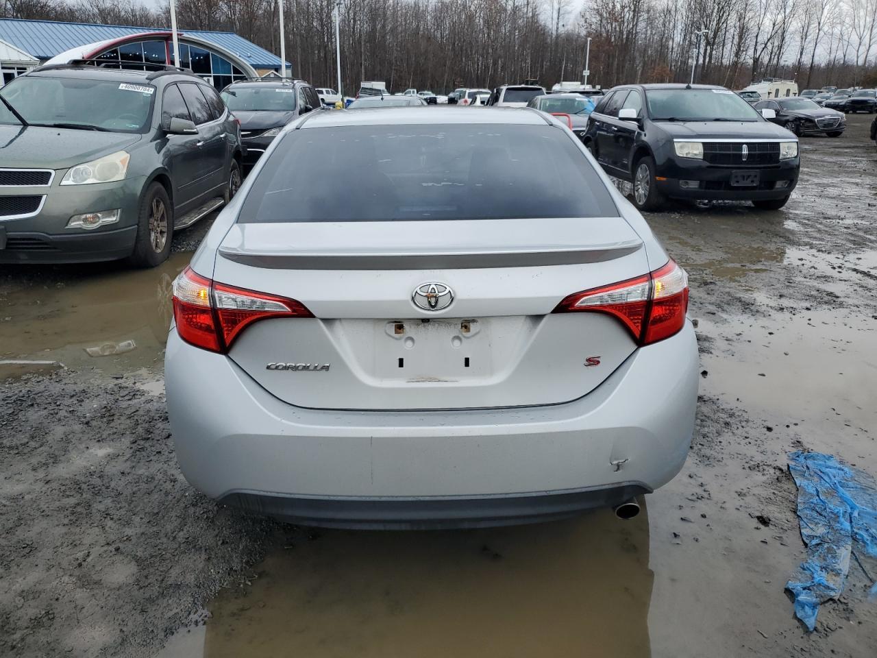 2014 TOYOTA COROLLA L - Image 6