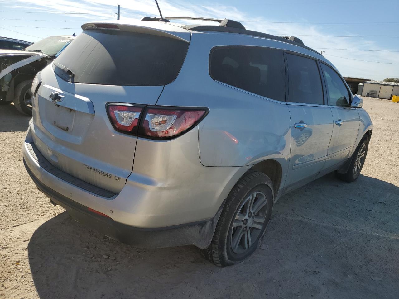 2015 CHEVROLET TRAVERSE L - Фото 3