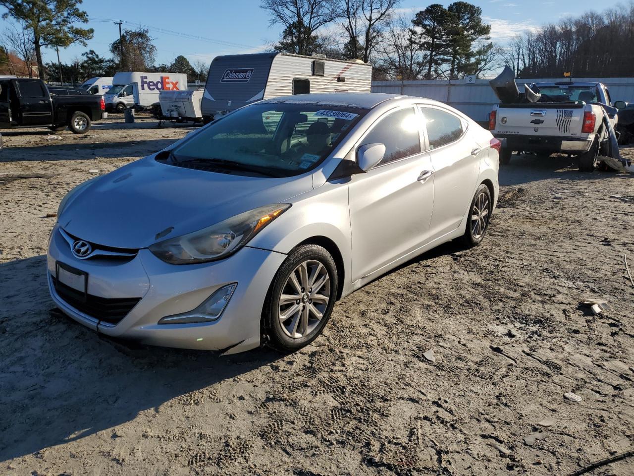 2015 HYUNDAI ELANTRA SE