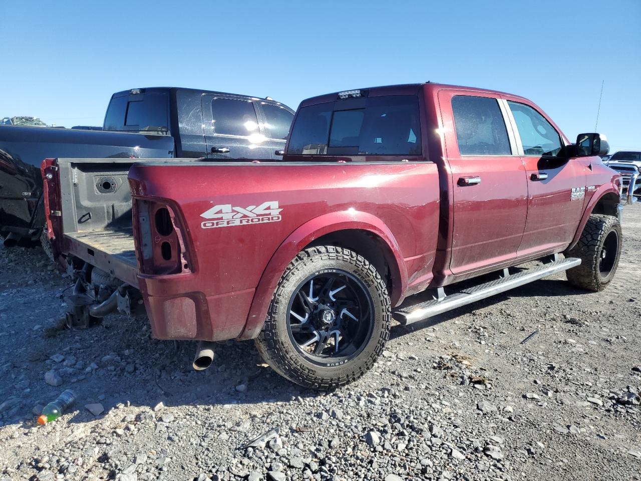 2017 RAM 2500 SLT - Фото 3