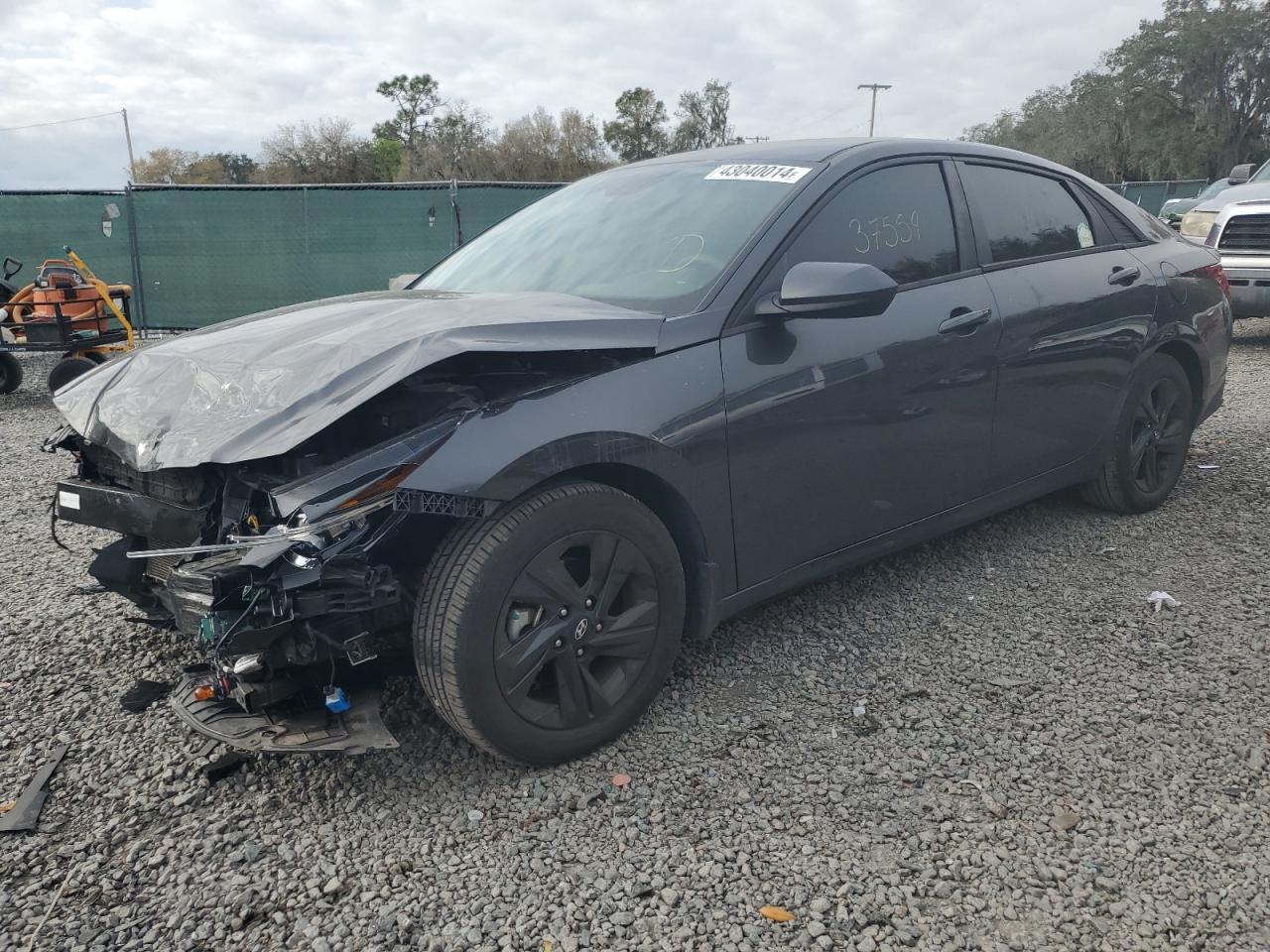 2022 HYUNDAI ELANTRA SE