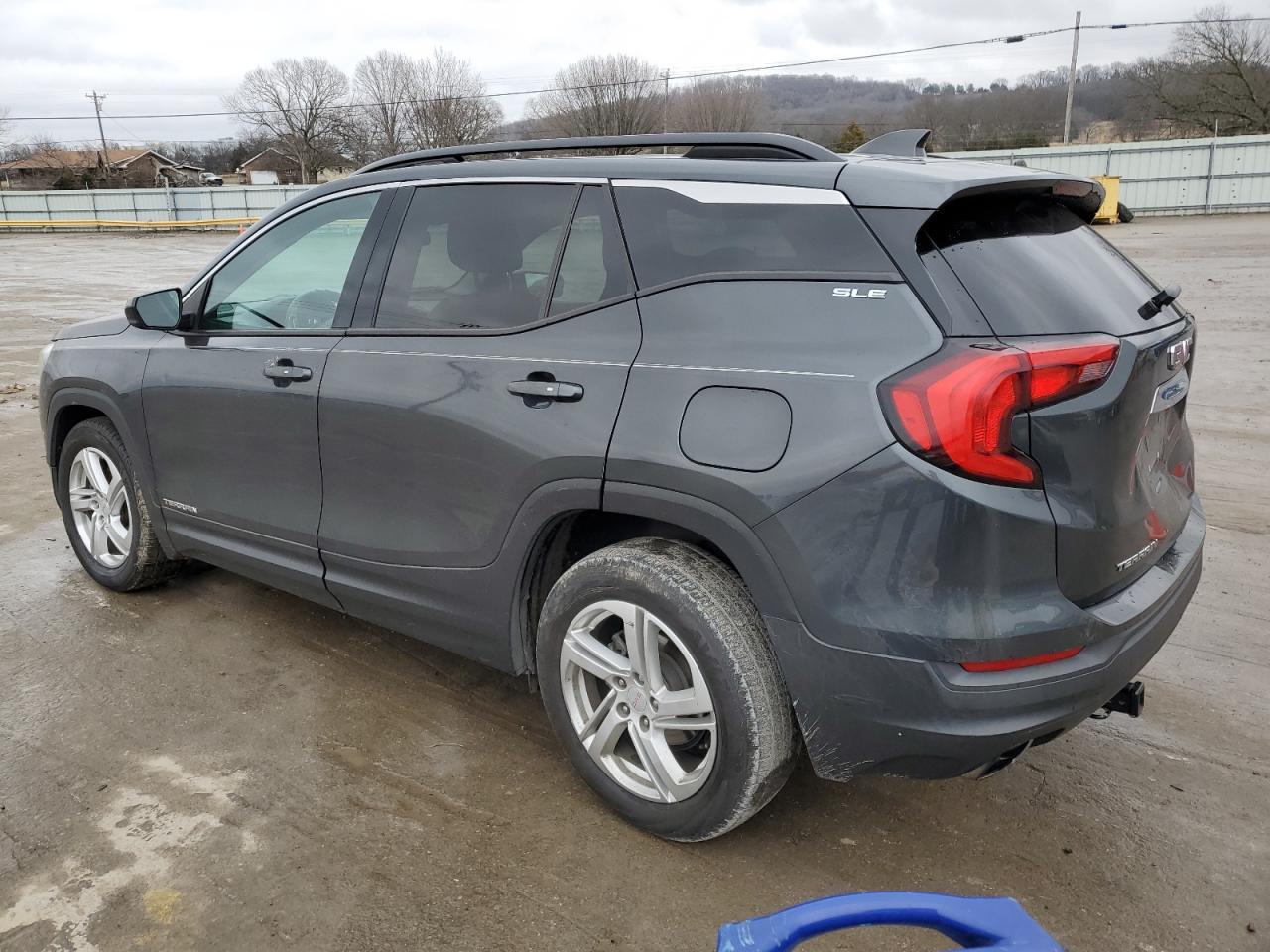 2018 GMC TERRAIN SL - Image 2