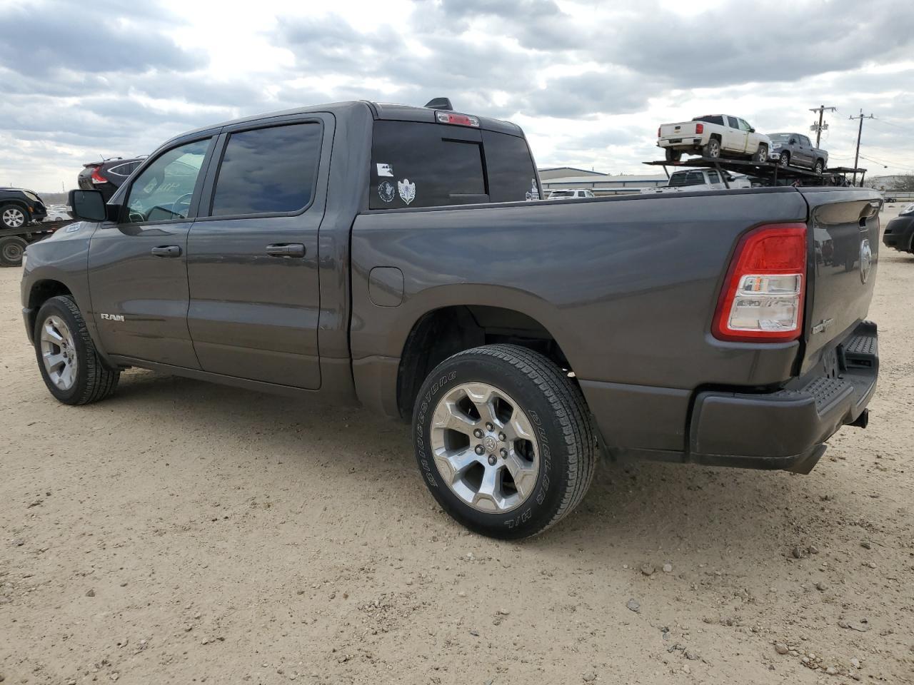2019 RAM 1500 BIG H - Фото 2