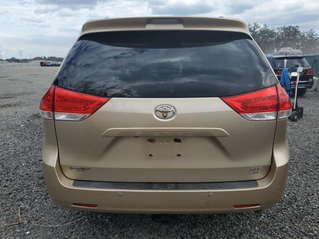 2013 Toyota Sienna Xle - Фото 6
