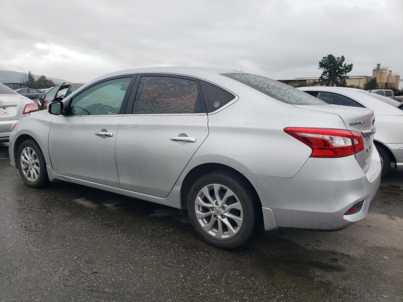 2018 NISSAN SENTRA S - Фото 2