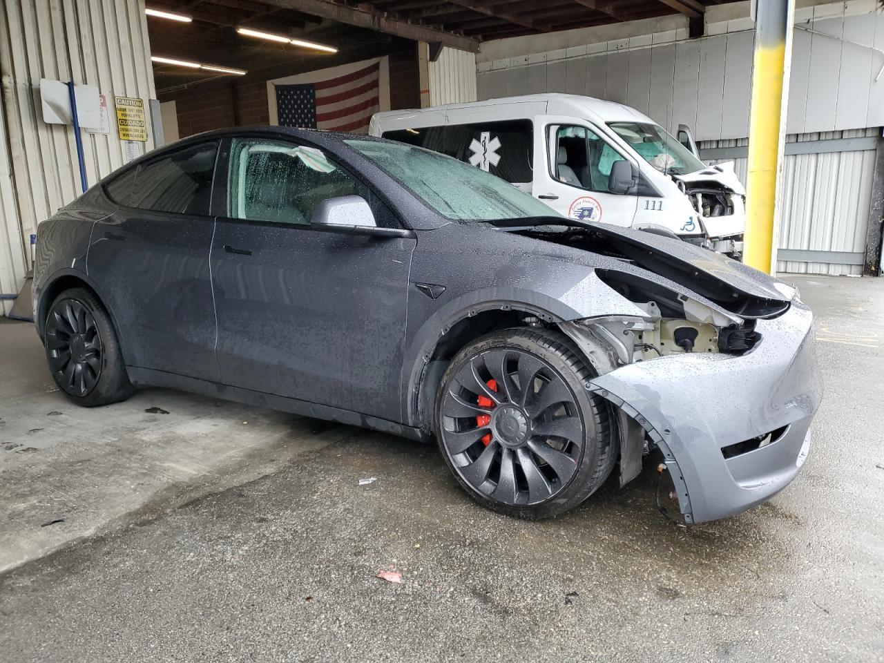 2022 TESLA MODEL Y - Image 4