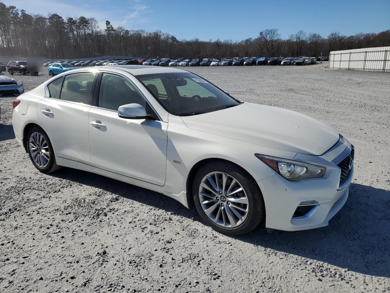 2018 INFINITI Q50 LUXE - Image 4