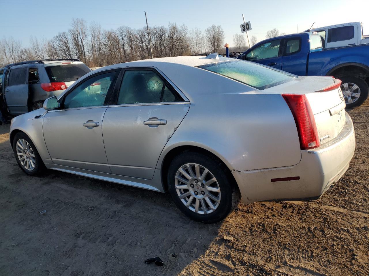 2011 CADILLAC CTS LUXURY - Фото 2