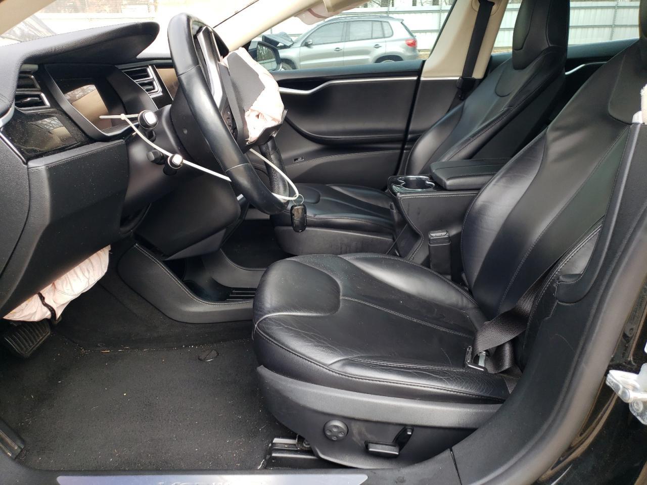 2015 TESLA MODEL S - Image 7