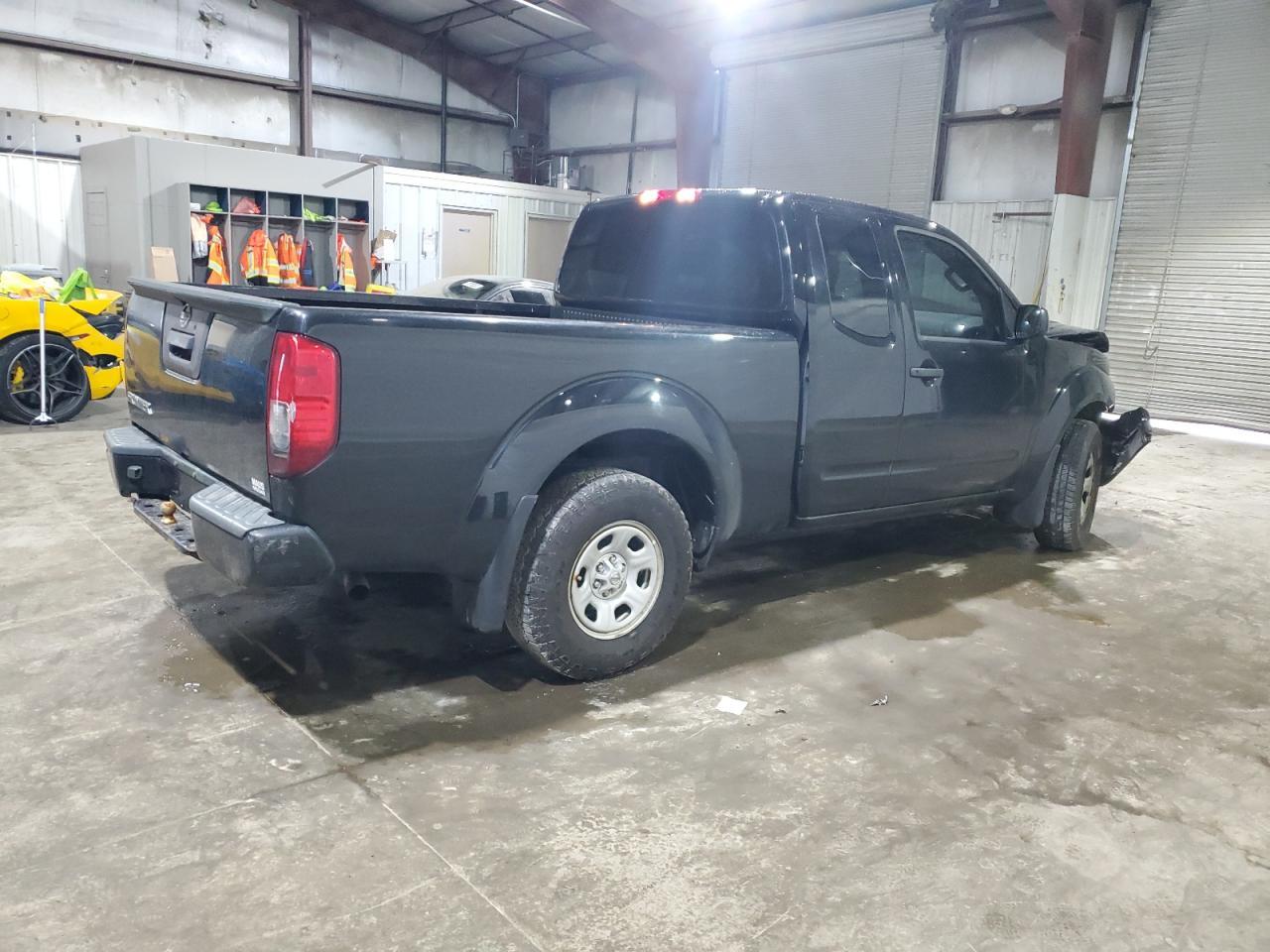 2019 NISSAN FRONTIER S - Фото 3