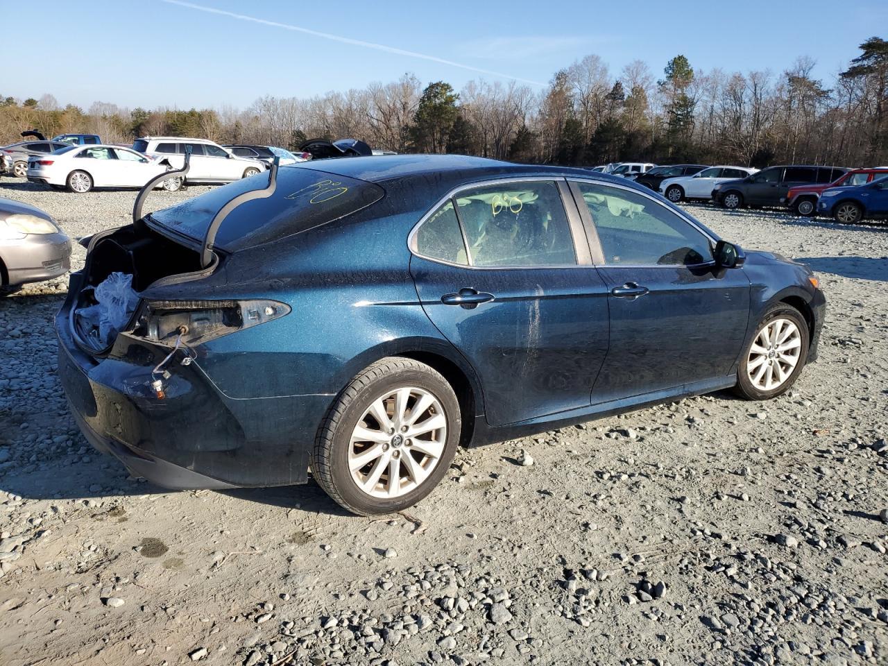 2018 TOYOTA CAMRY L - Image 3