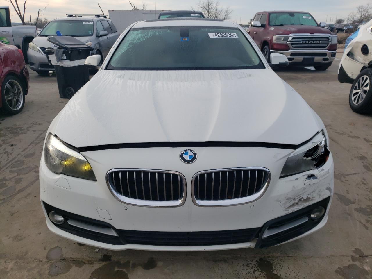 2016 BMW 528 I - Image 5
