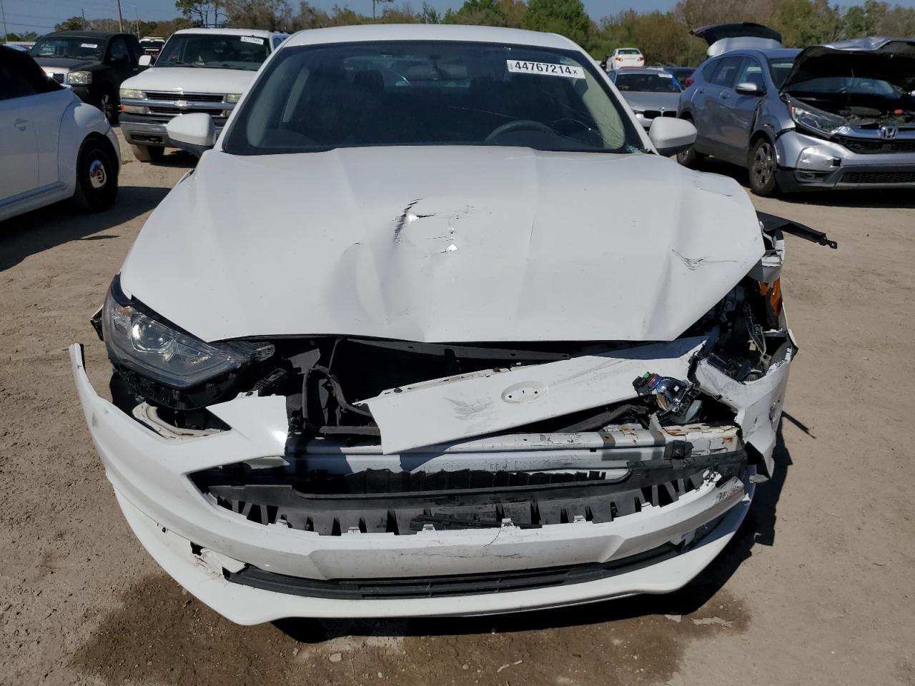 2017 FORD FUSION SE - Фото 5