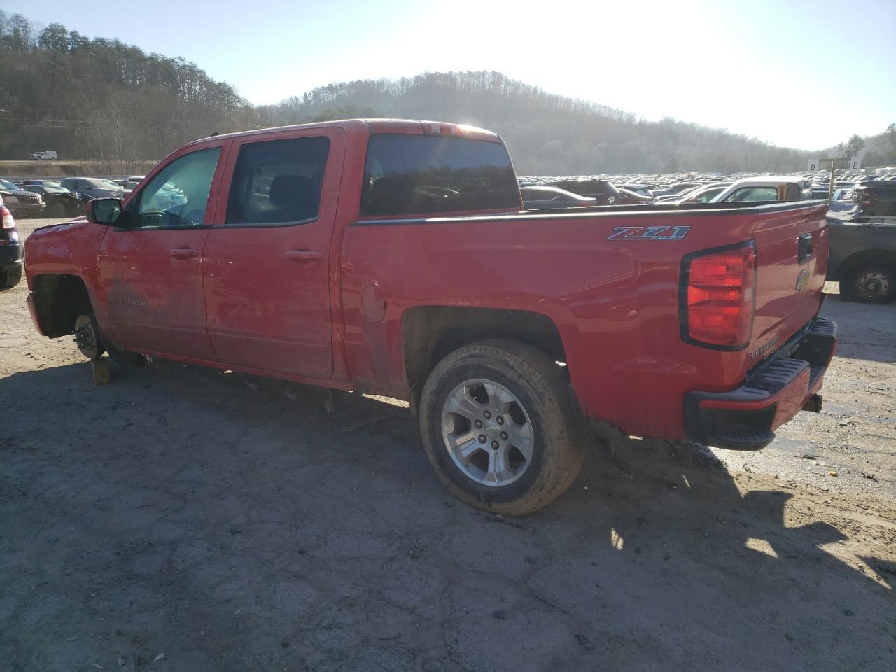 2017 CHEVROLET SILVERADO - Image 2