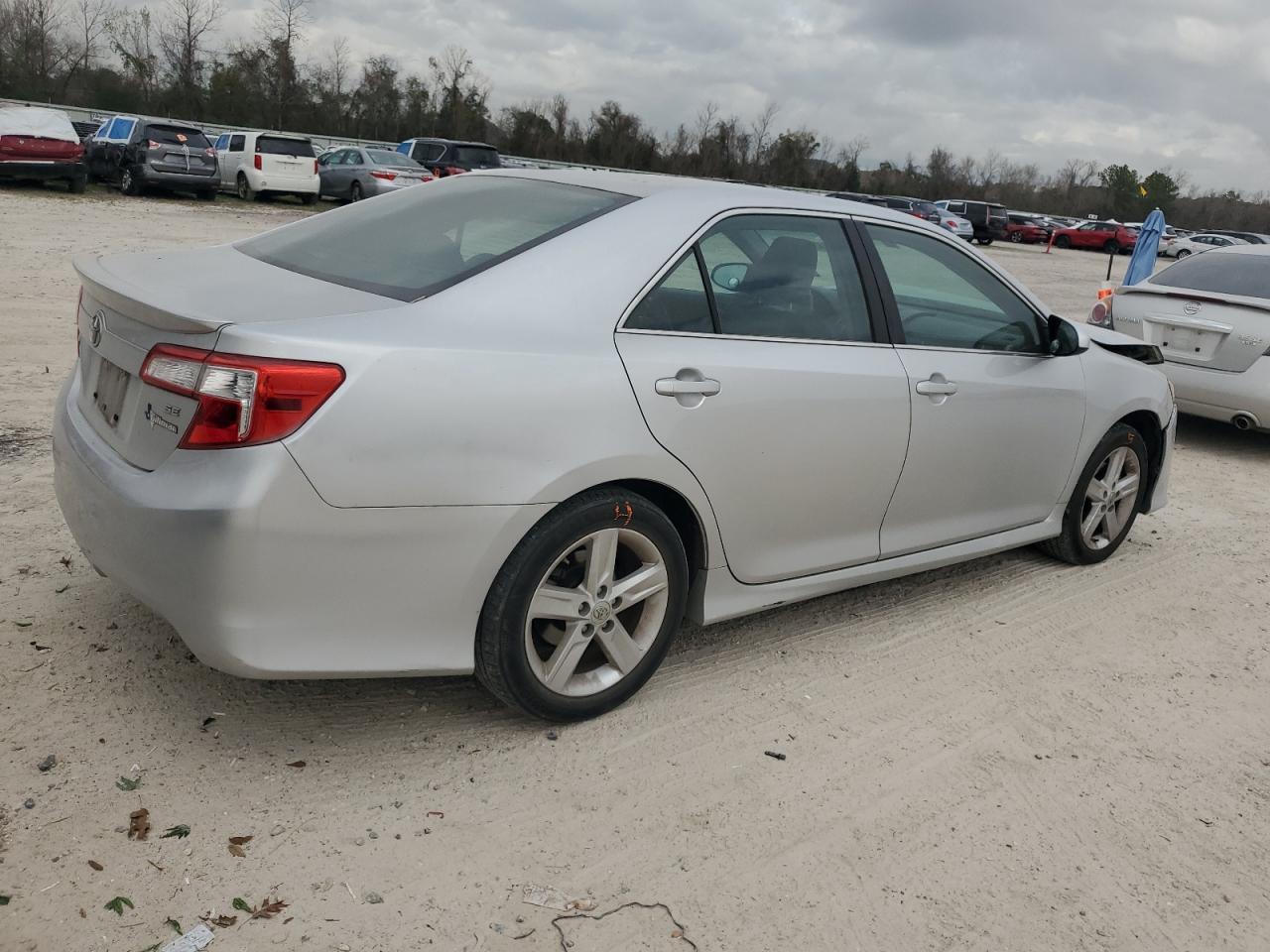 2012 TOYOTA CAMRY BASE - Image 3