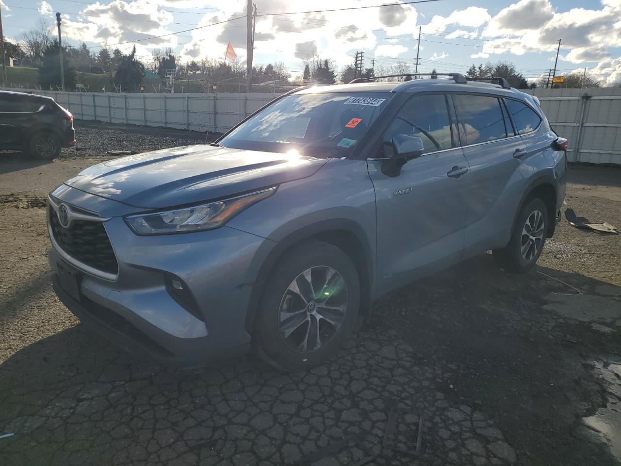 2020 TOYOTA HIGHLANDER car image