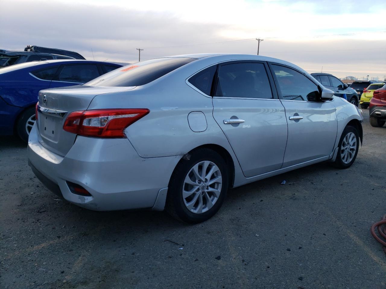 2018 NISSAN SENTRA S - Фото 3