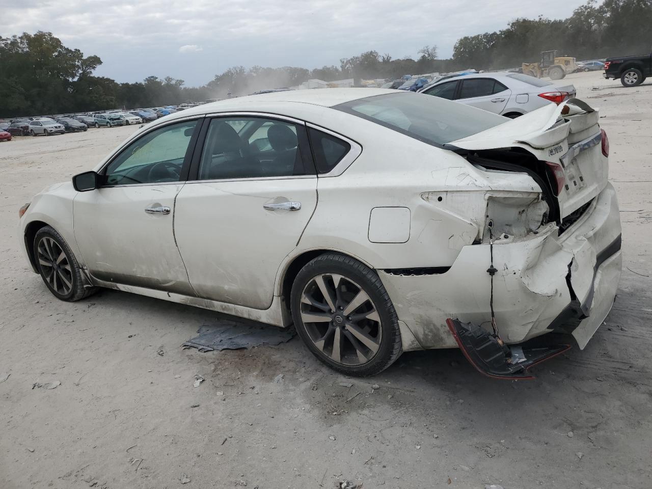 2017 NISSAN ALTIMA 2.5 - Image 2