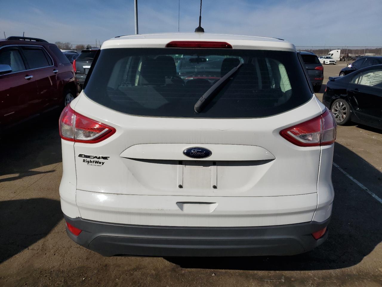 2015 FORD ESCAPE S - Image 6