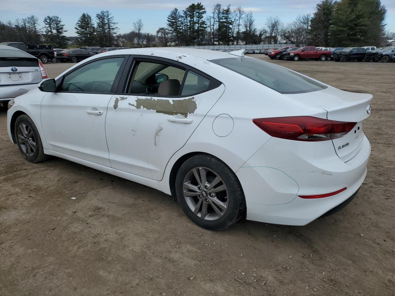 2017 HYUNDAI ELANTRA SE - Фото 2