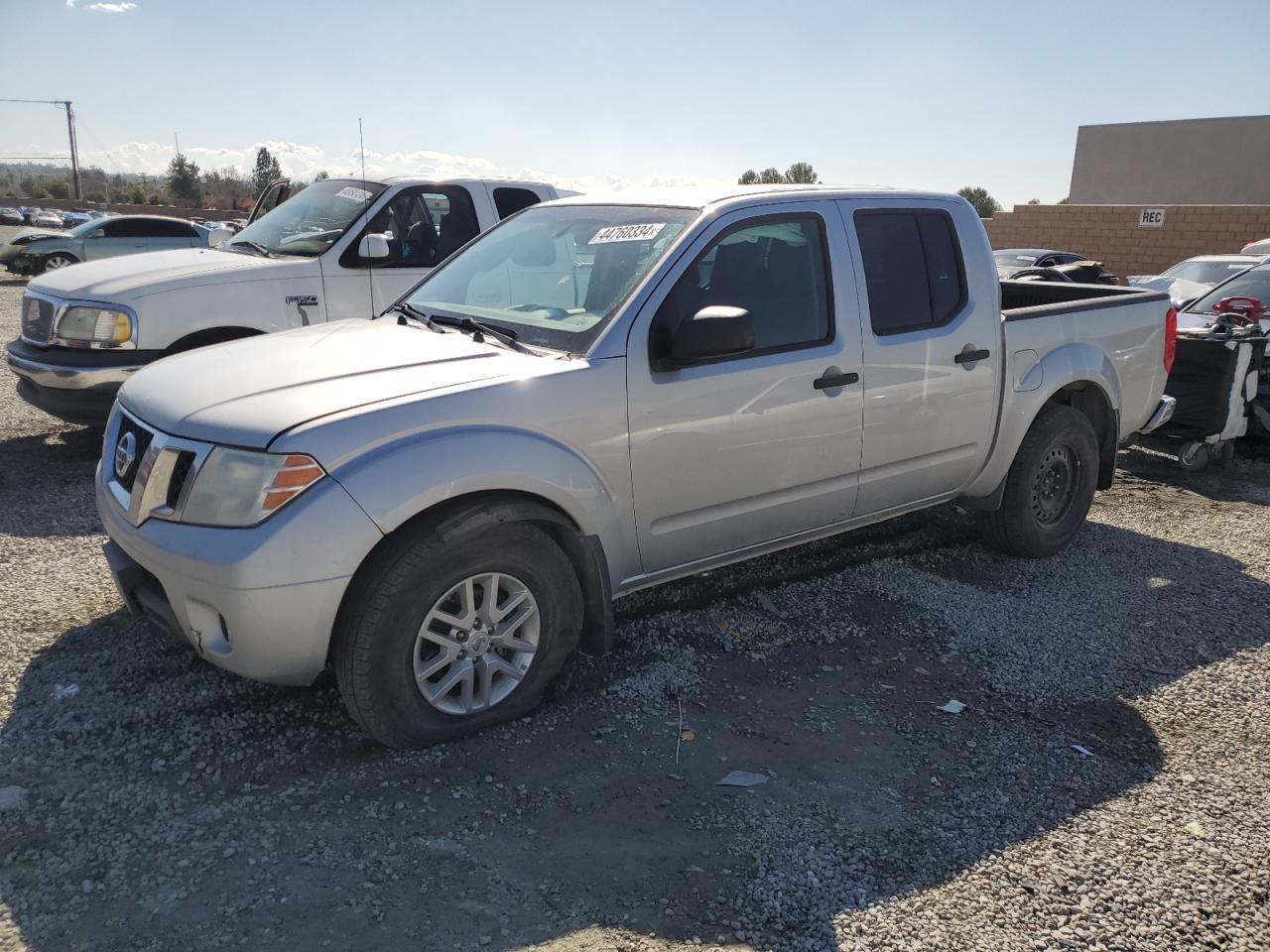 2019 NISSAN FRONTIER S