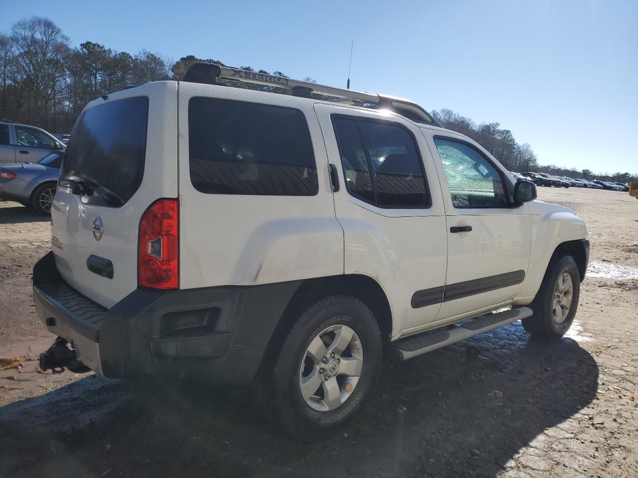 2013 NISSAN XTERRA X - Фото 3