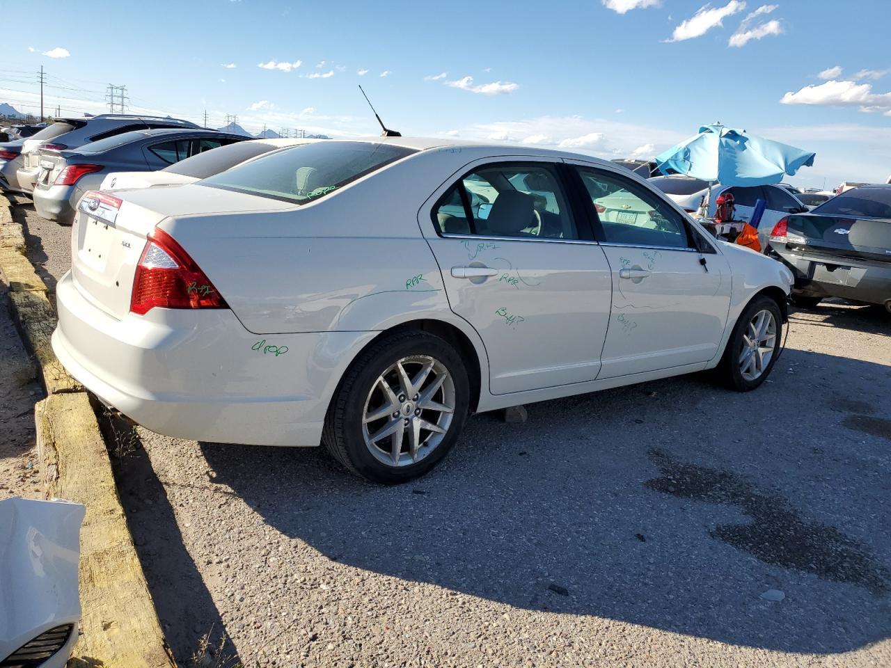 2012 FORD FUSION SEL - Image 3