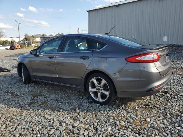 2014 Ford Fusion Se - Image 2