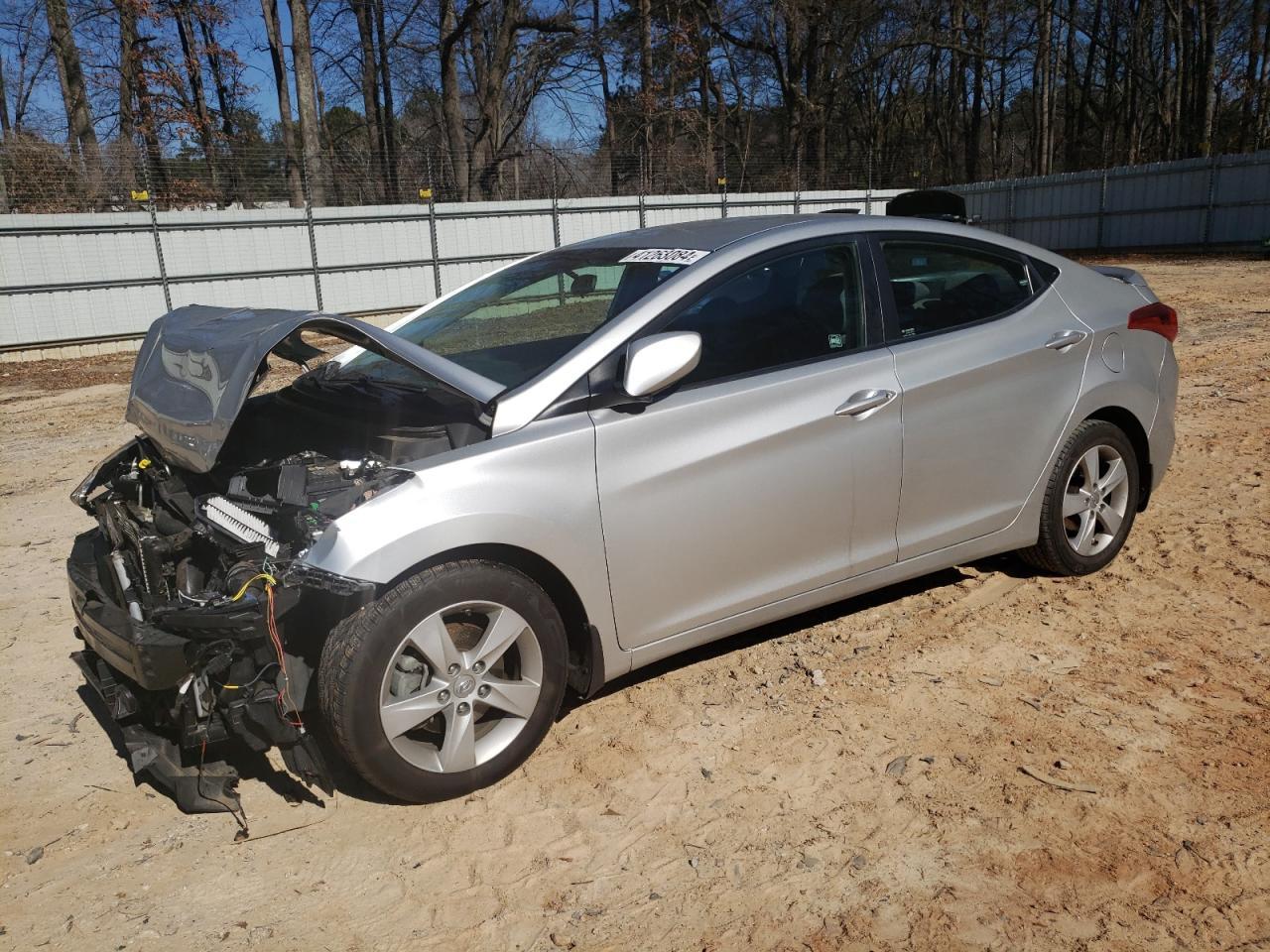 2013 HYUNDAI ELANTRA GL