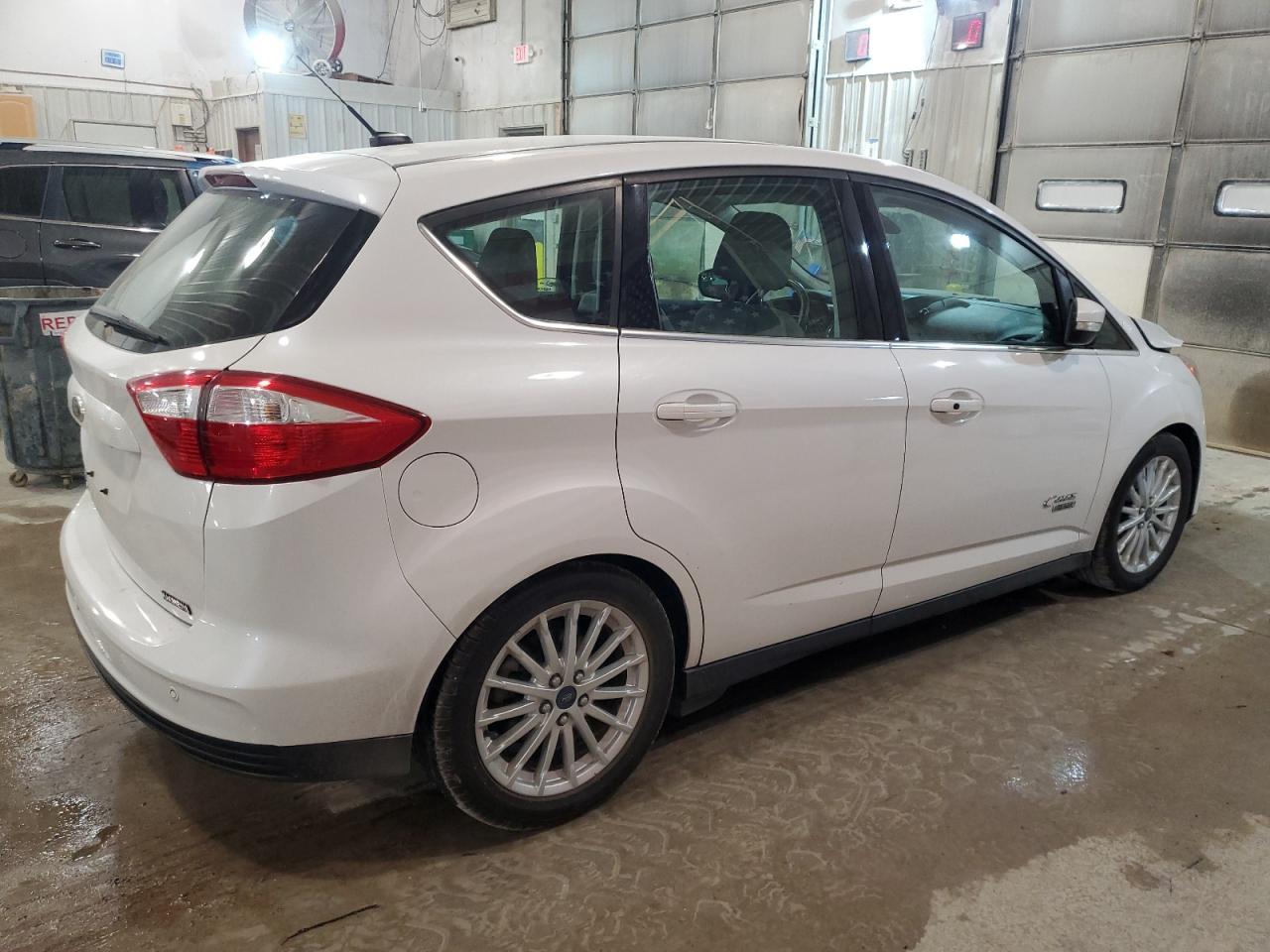 2015 FORD C-MAX PREM - Фото 3
