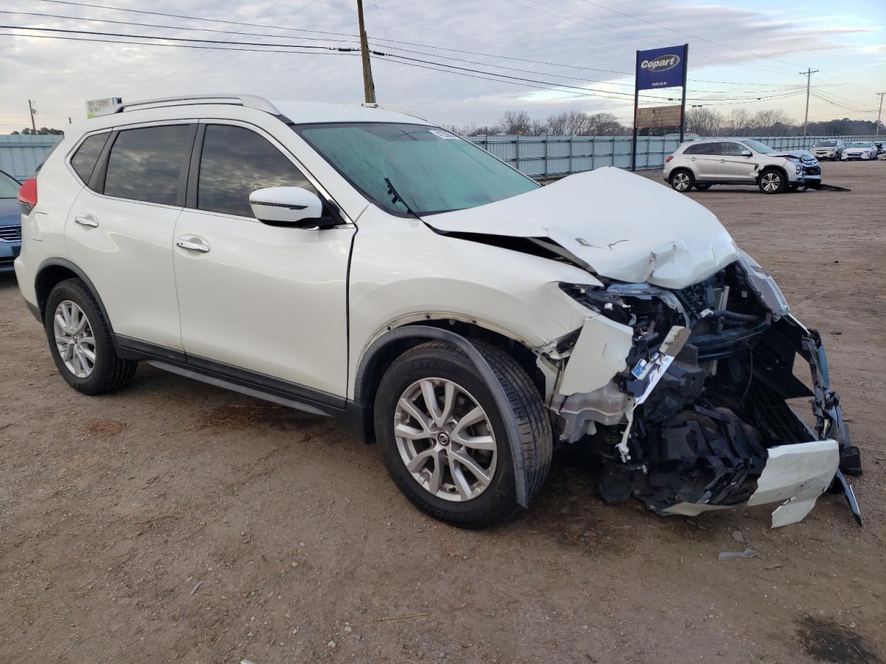 2017 NISSAN ROGUE S - Фото 4