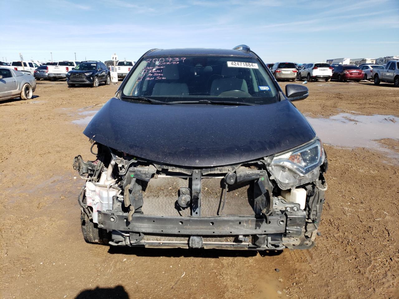 2017 TOYOTA RAV4 XLE - Фото 5
