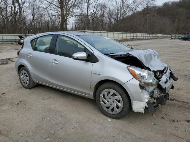 2016 Toyota Prius C - Фото 4