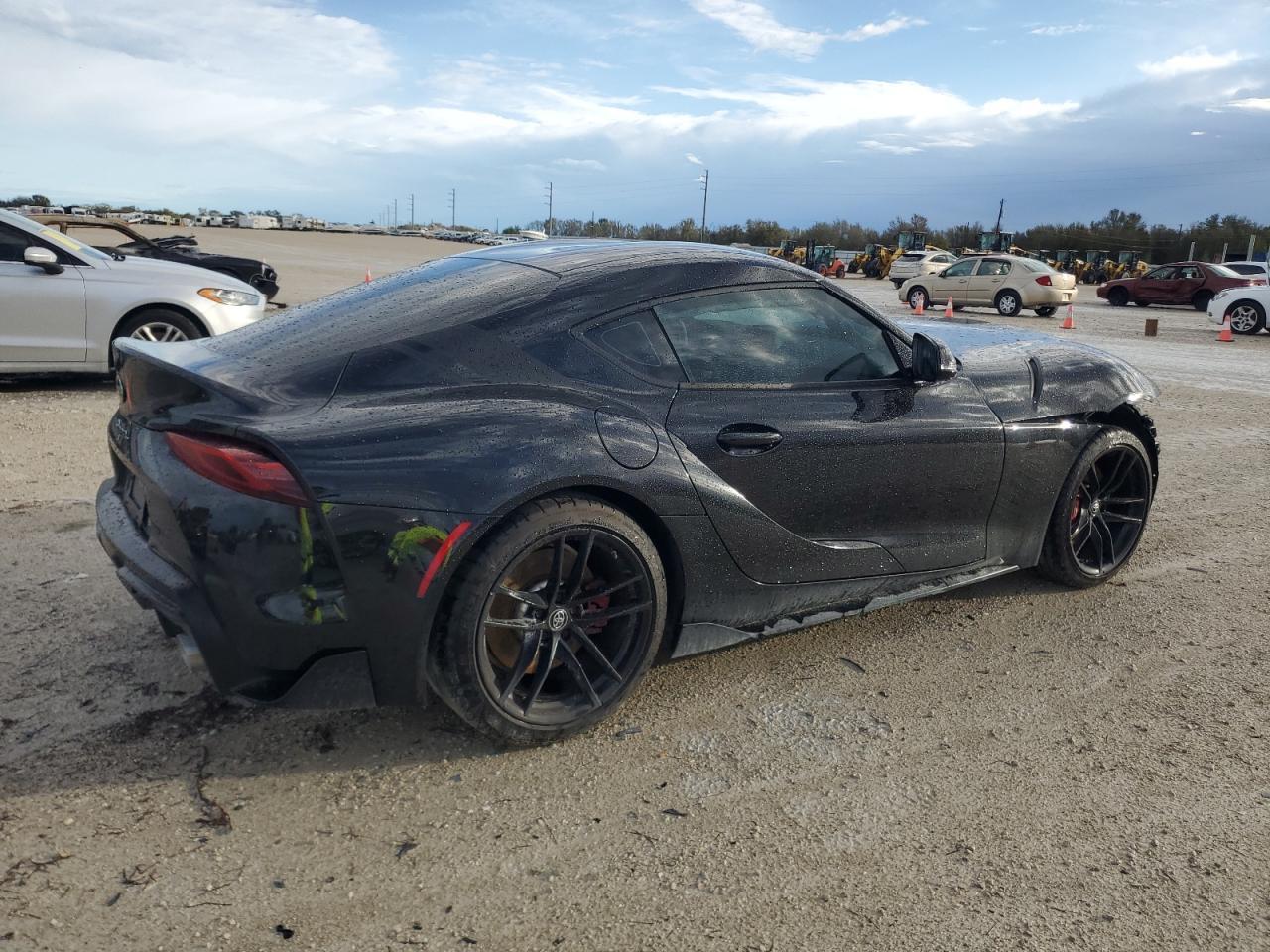 2021 TOYOTA SUPRA BASE - Image 3