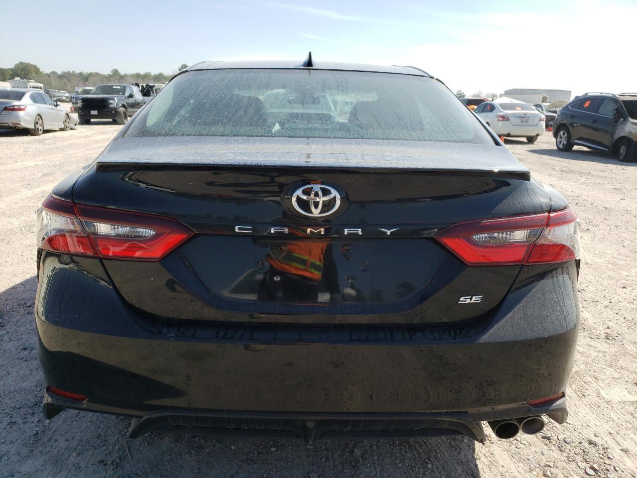 2021 TOYOTA CAMRY SE - Фото 6