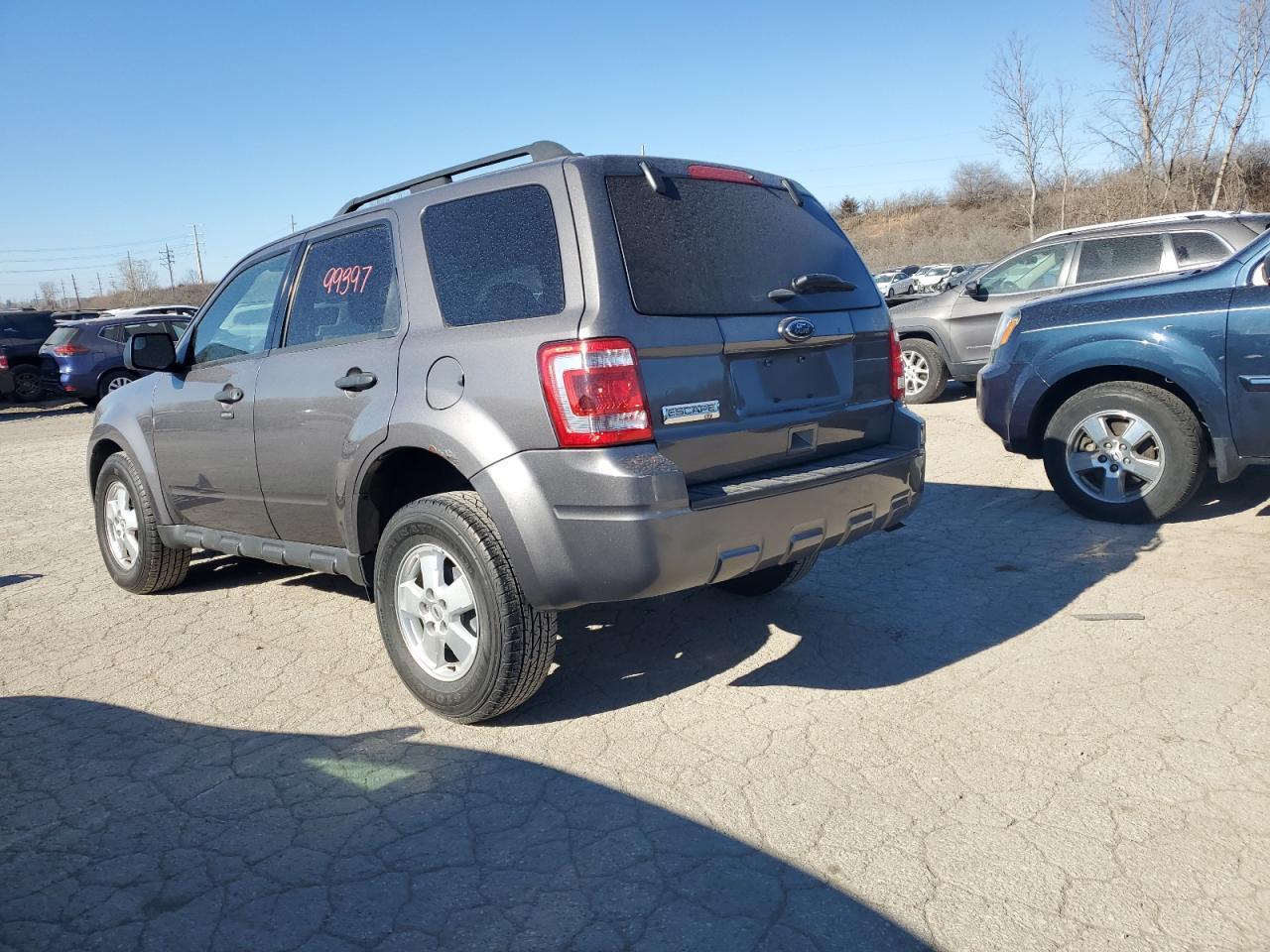 2012 FORD ESCAPE XLT - Image 2