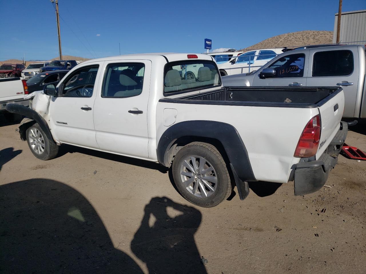 2014 TOYOTA TACOMA DOU - Фото 2