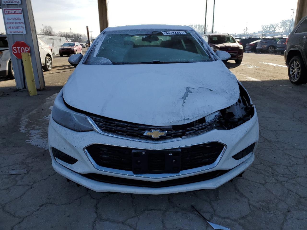 2017 CHEVROLET CRUZE LT - Фото 5