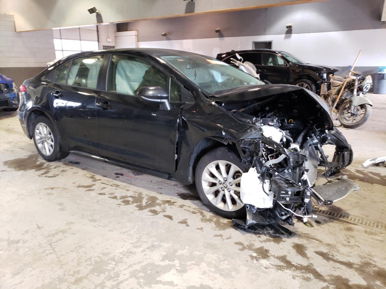 2021 TOYOTA COROLLA LE - Image 4