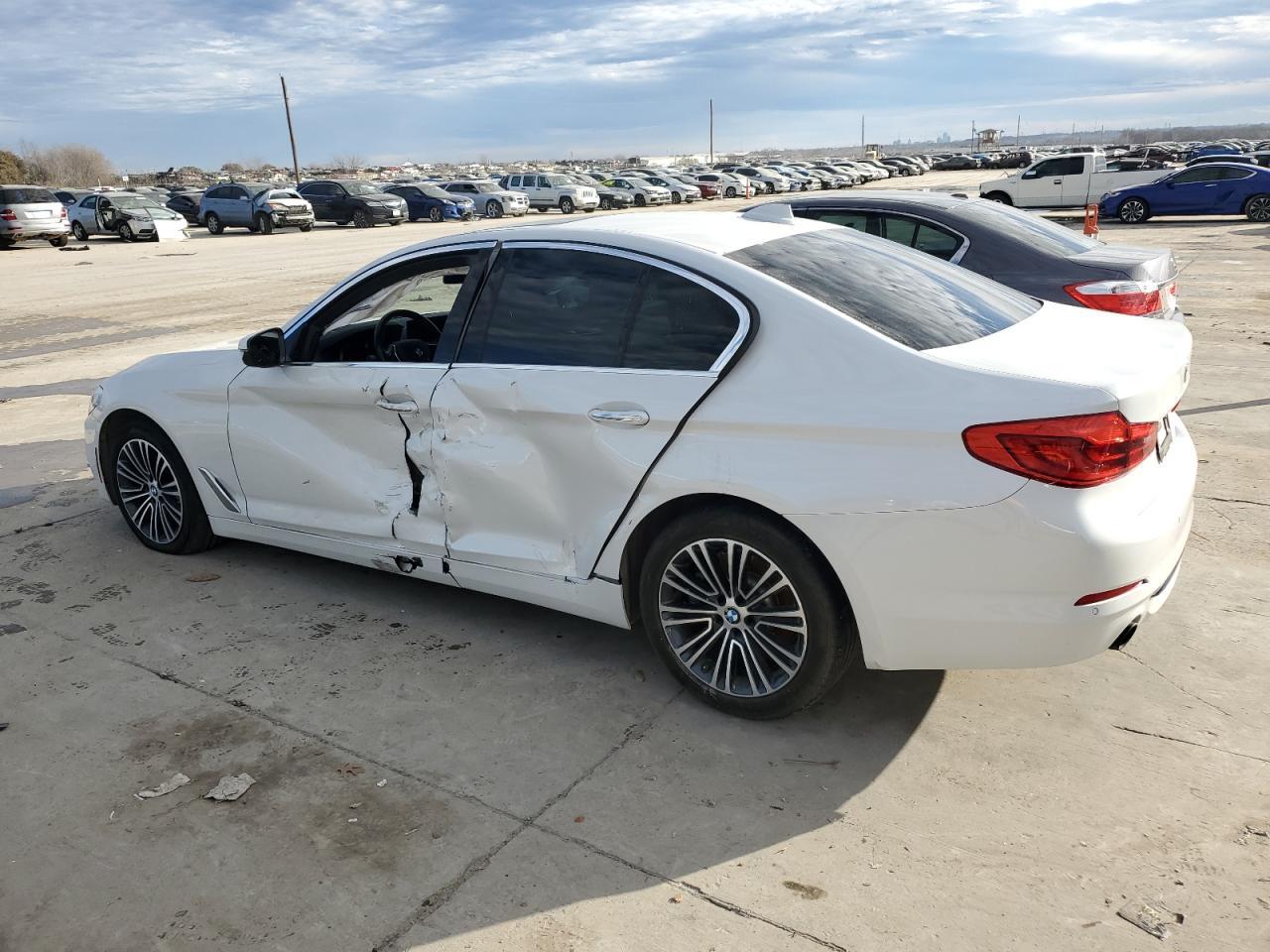 2018 BMW 530 I - Image 2