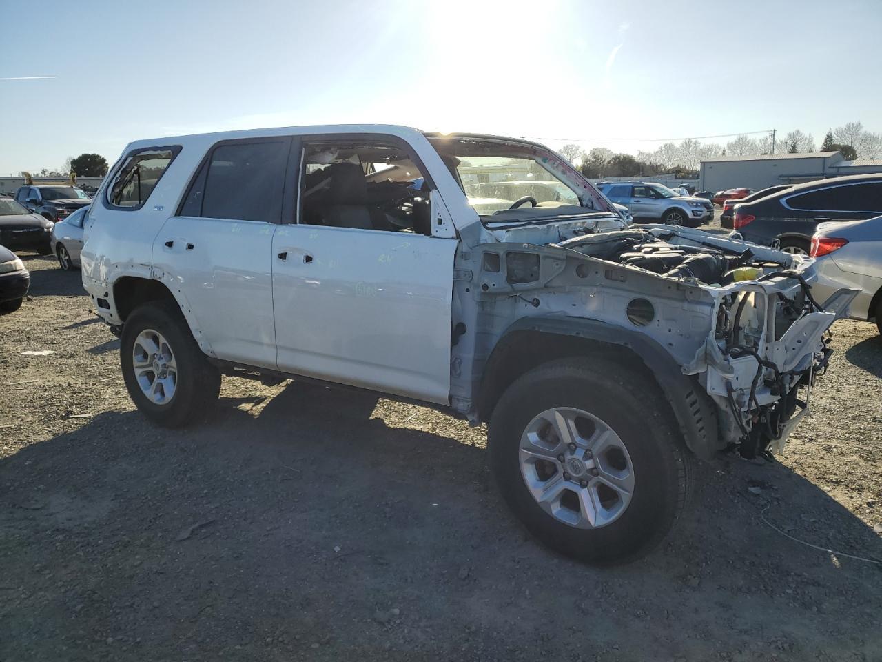 2022 TOYOTA 4RUNNER SR - Image 4