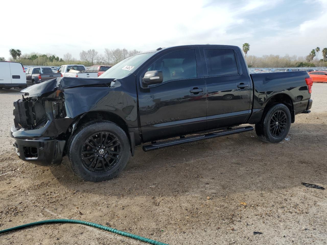 2019 NISSAN TITAN SV car image